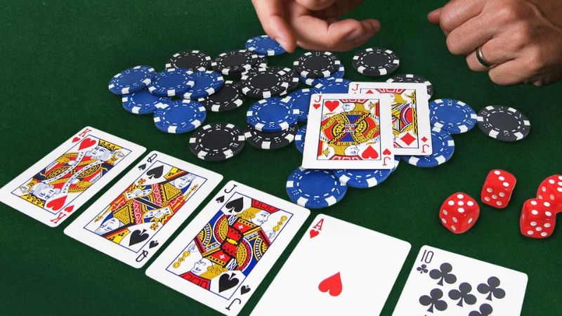 Hướng dẫn cách chơi Mậu Binh